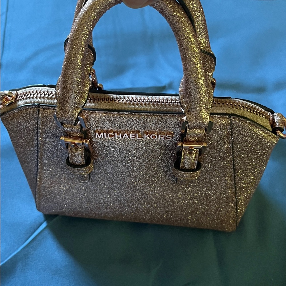 Michael Kors giftables mini Ciara crossbody